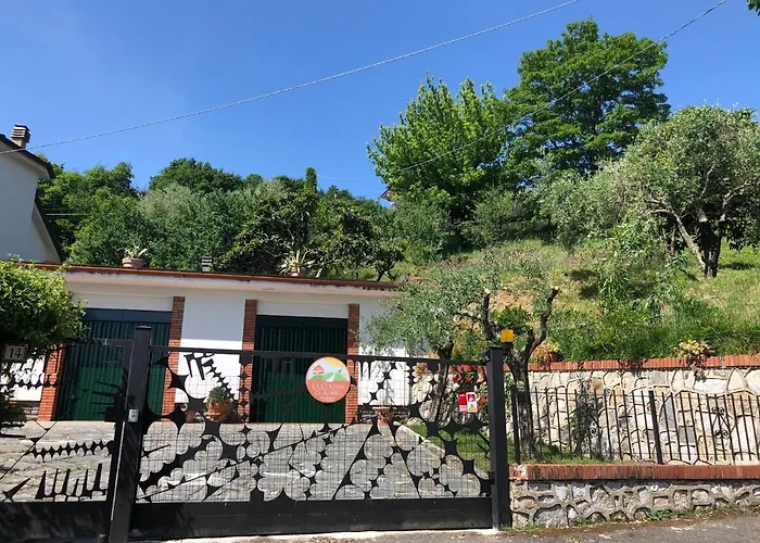 Pensión La Collina Di Albiro Affittacamere *