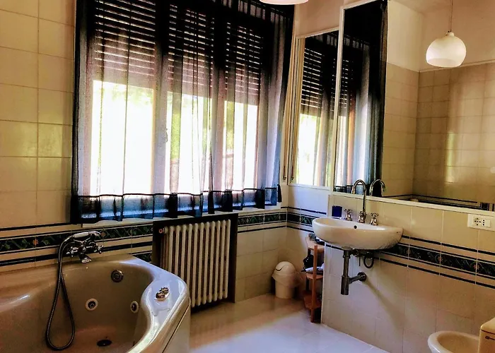 Pensión La Collina Di Albiro Affittacamere Arcola