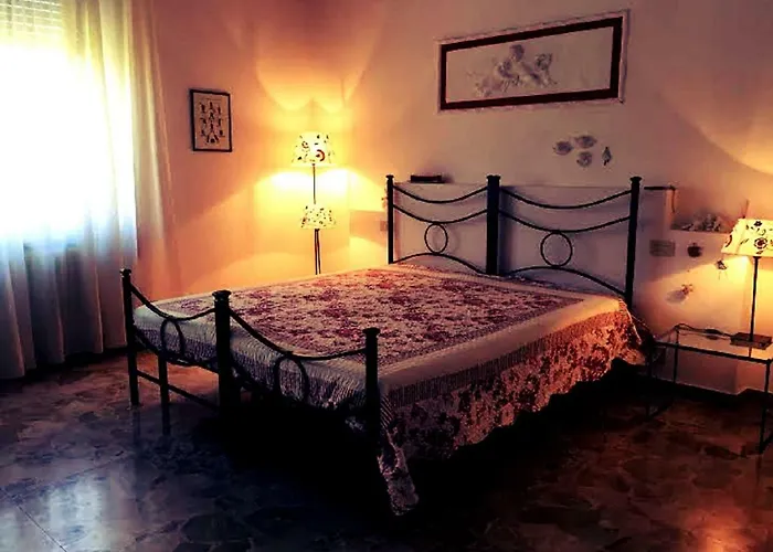 ゲストハウス La Collina Di Albiro Affittacamere *