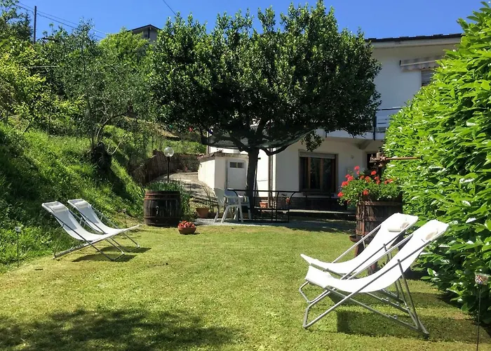 La Collina Di Albiro Affittacamere * アルコラ